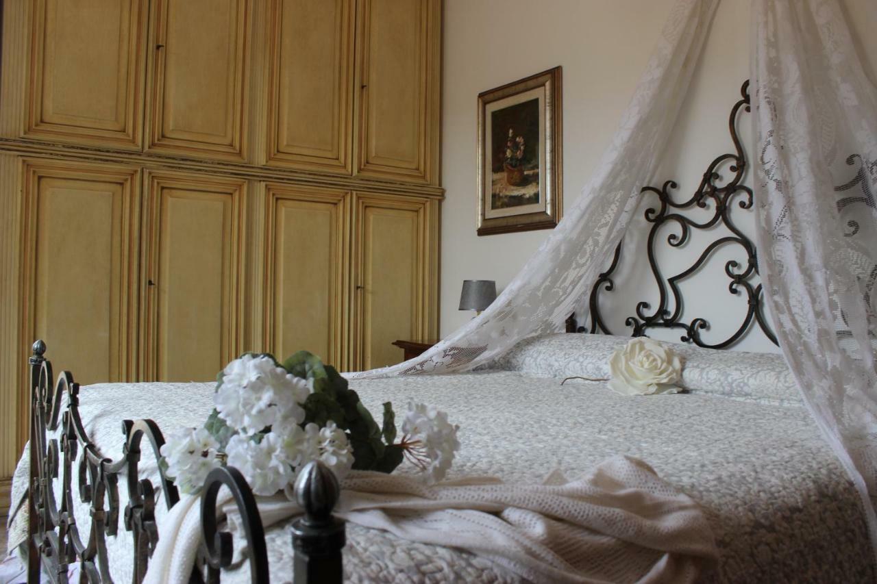 Guest House Edera Σαν Τζιμινιάνο Εξωτερικό φωτογραφία